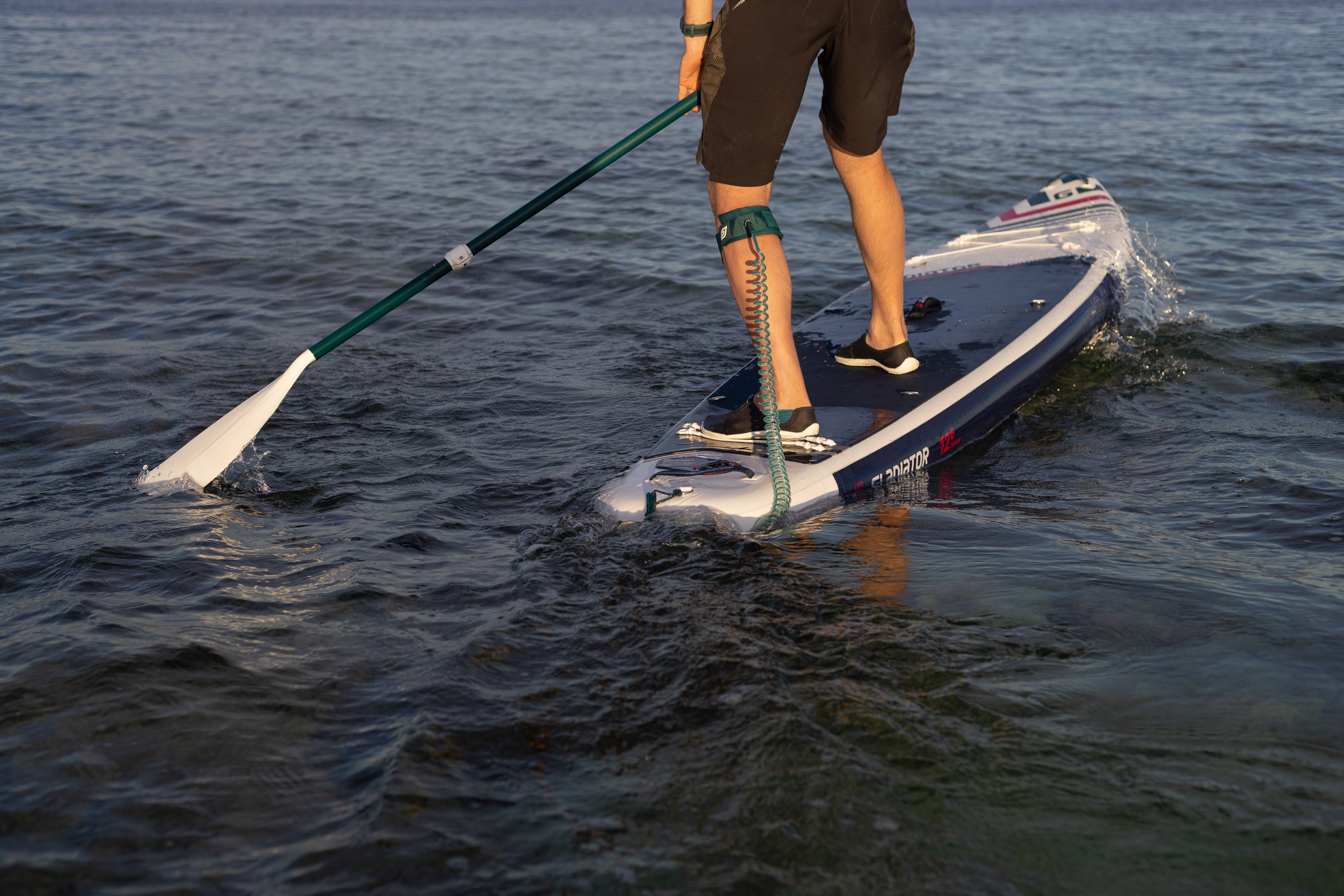 Как выбрать страховочный лиш для SUP?